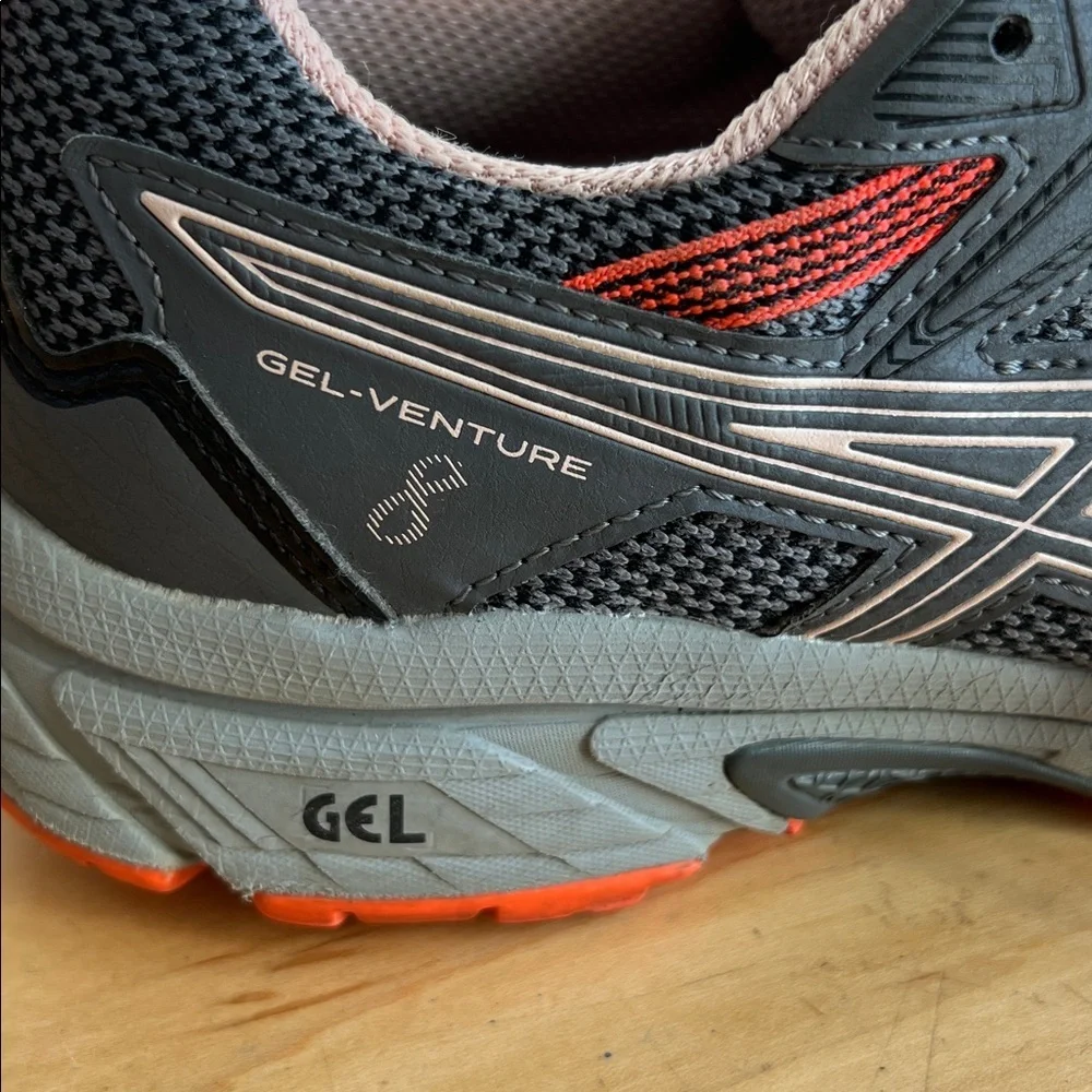 ASICS Charcoal and Coral Athletic Sneakers 8.5W